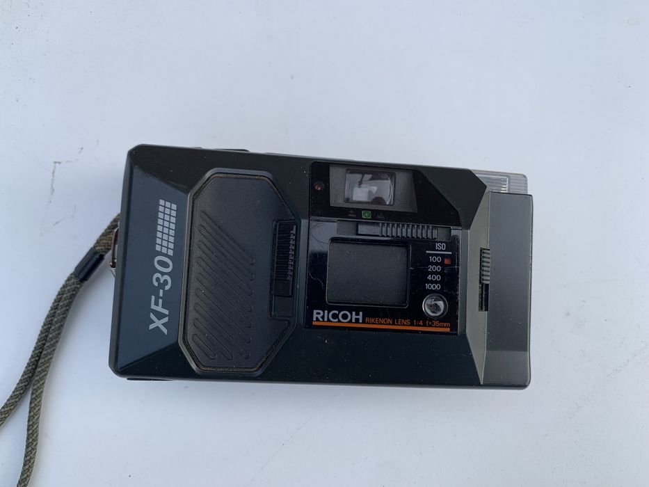 Maquina fotografica Ricoh XF-30