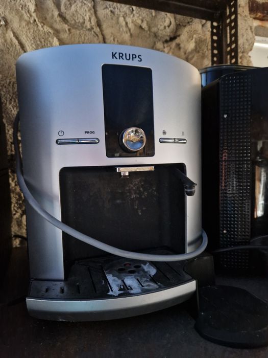 Ekspres ciśnieniowy do kawy -tanio !