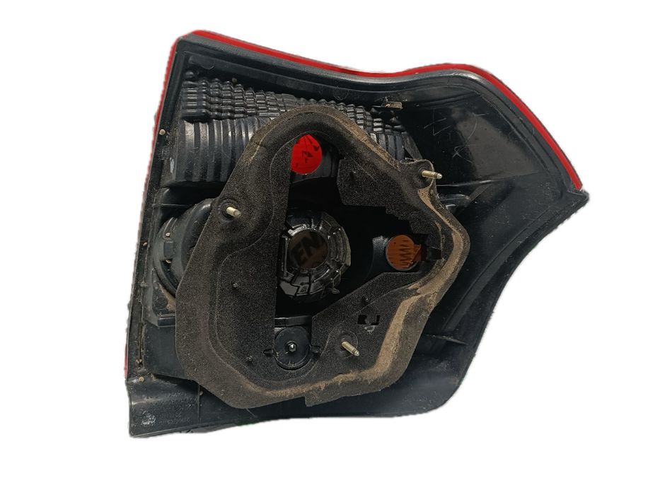 Farolim direito TOYOTA Corolla Hatchback (_E12_)