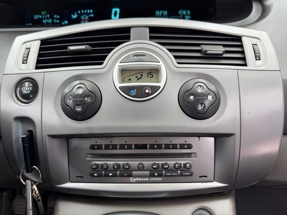 Renault Scénic Exclusive 1.5dCi Full Extras c/Garantia - 99€ p/mês
