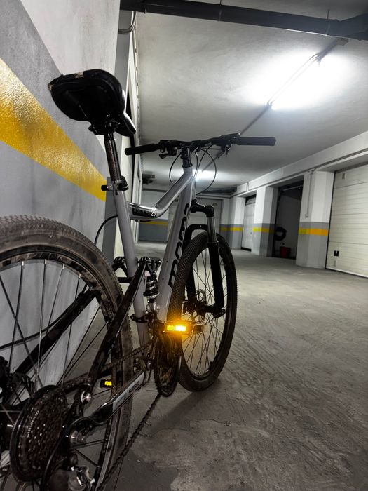 Vendo ou troco Bicicleta MomaBikes rock FS 26’