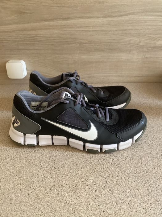 Кросівки Nike Flex Show TR 2. Розмір 43 на 27.5 см.