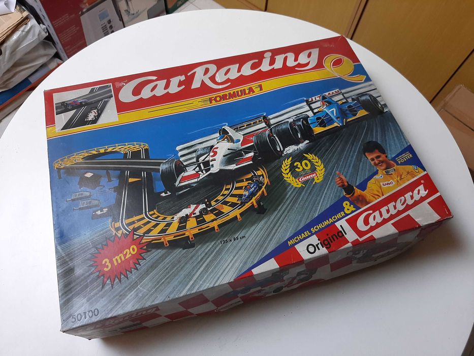 Pista Car Racing Carrera e Poster Schumacher