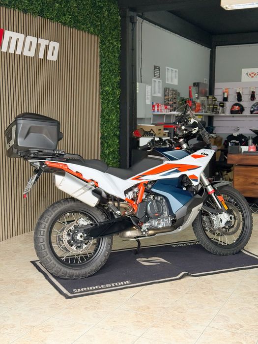 KTM 890 Adventure R