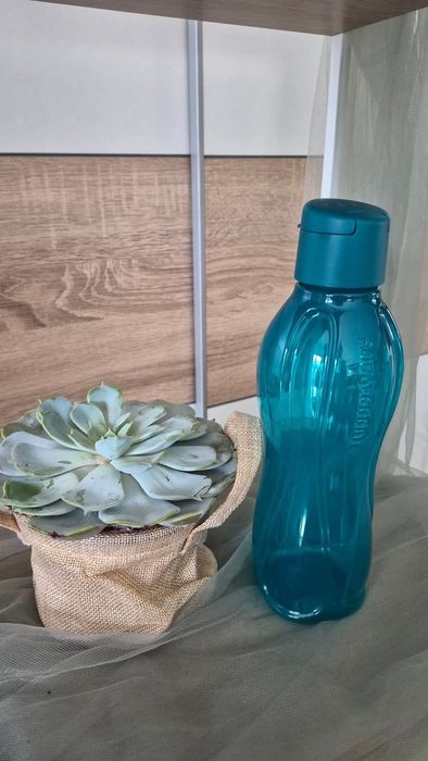 Garrafa 750ml tupperware