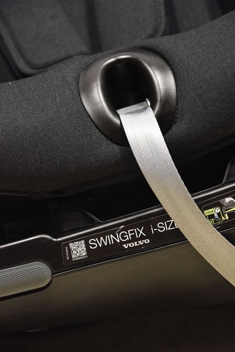 Britax Romer Swingfix M i-Size 0-18 NIEMALŻE JAK NOWY! Sygnowany Volvo