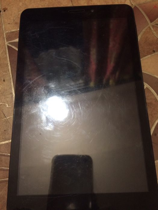 Планшет  Леново на запчастини