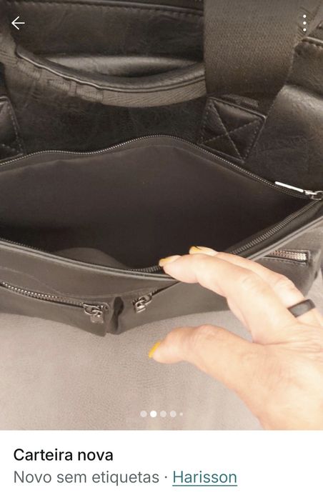 Carteira preta muito pratica