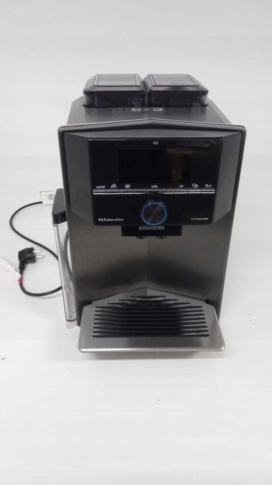 Automatyczny ekspres SIEMENS EQ.9 PLUS CONNECT TI957FX5DE