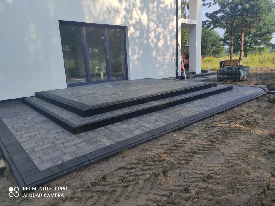 Układanie kostki Brukowej