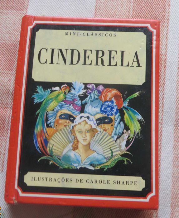 Livro Cinderela Um passeio Original e Como se criou a história em 1697