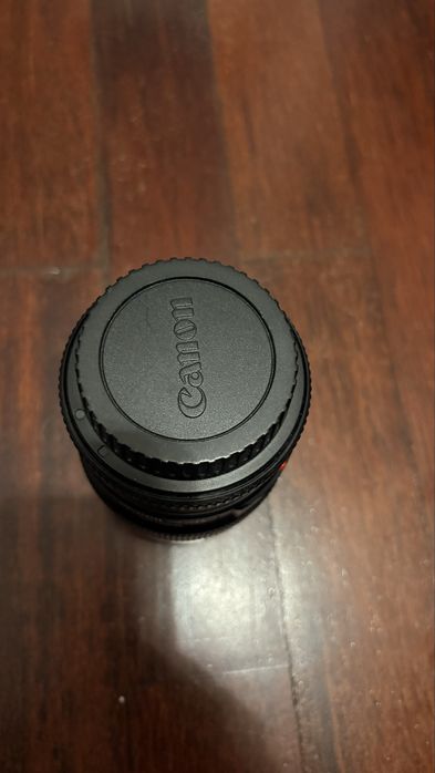 Canon EF 100mm f/2.8L Macro IS USM