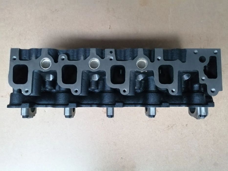 Cabeça de Motor 2.4 D 2L2 - Toyota Hilux / Hiace