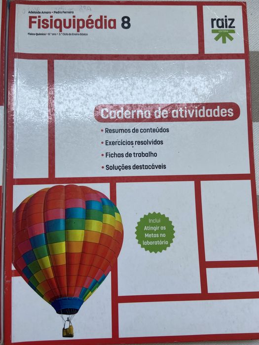 Livro e caderno de atividades de Fusico-quimica de 8 ano