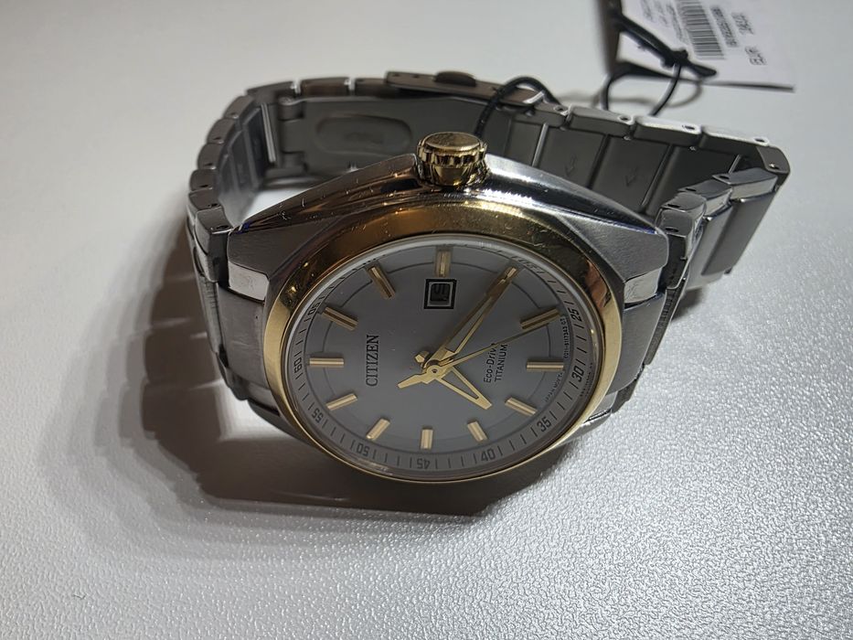 Zegarek damski Citizen Super Titanium Eco-Drive ew2214-52a