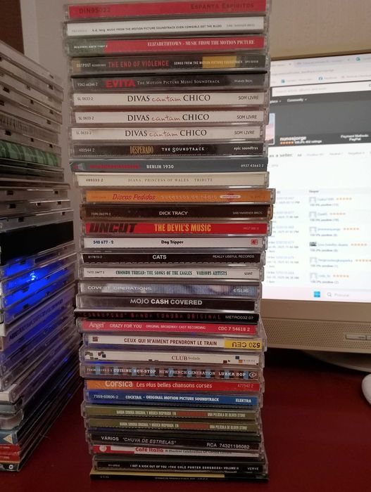 CDs portugueses e estrangeiros (T-Z): Tom Waits, UHF, Xutos e Pontapés, etc