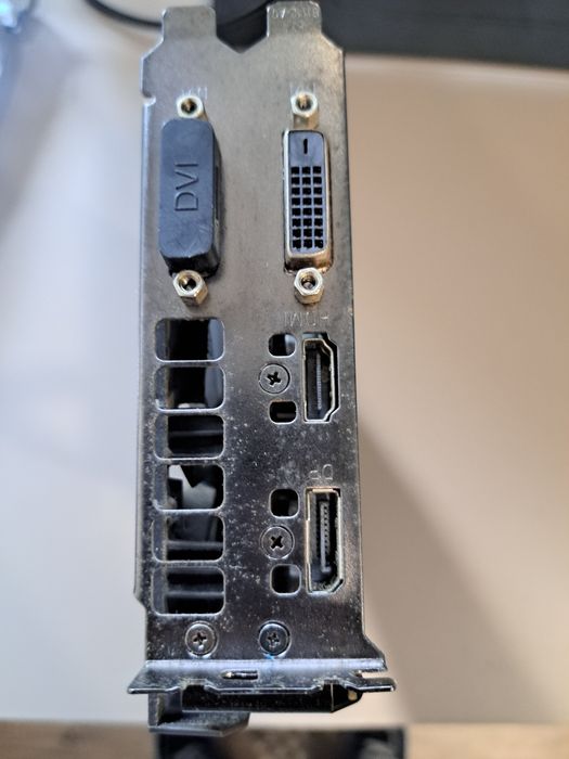 Placa gráfica AMD RX470