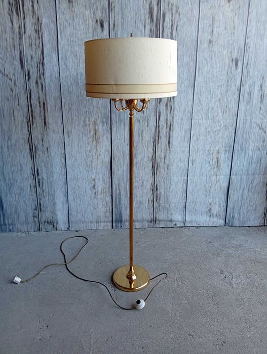 stylowa lampa podłogowa / 533