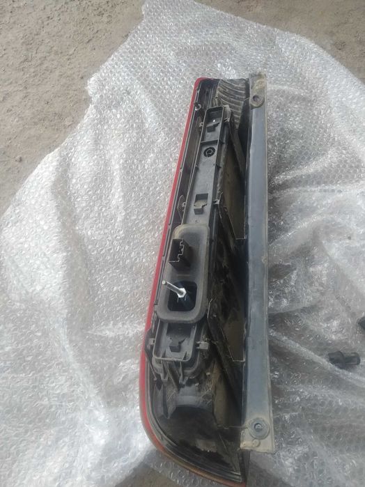 Задній стоп форд фієста