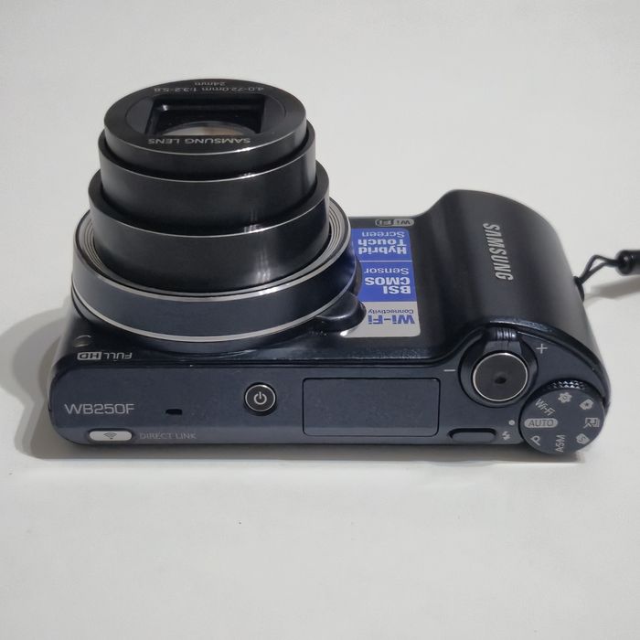 Samsung WB250F - 14.2MP - Máquina fotográfica  digital compacta