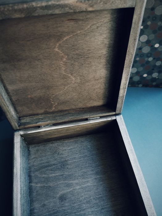 Drewniane pudełko maskonur puffin Islandia