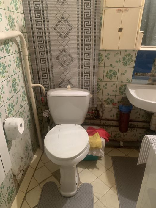 Здам 2 кв  укомплектована 9 мкр