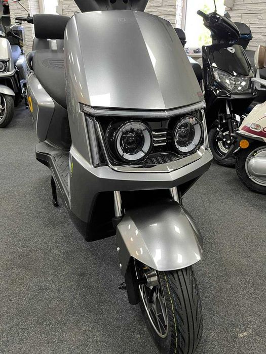 Электроскутер NISA K6. Графен