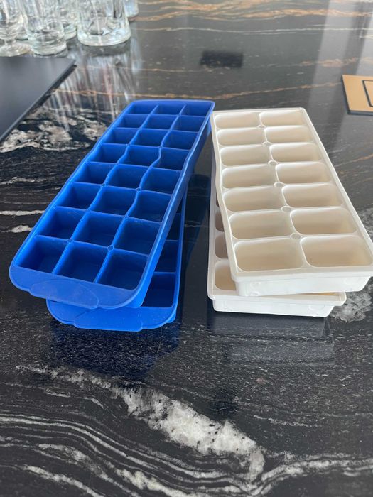 4 Unidades Silicone Liberação Fácil e Bandejas Cubos de Gelo Flexíveis