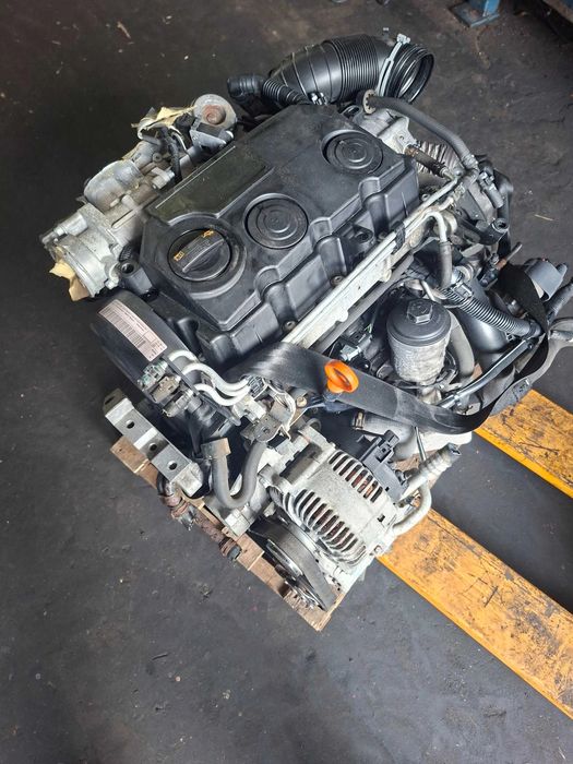 Мотор 2.0 TDI BMP двигун Пасат б6 Vw  Passat Caddy skoda Golf 5 каді гольф туран тоуран кади