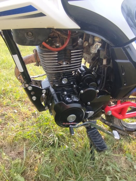 Продам мотоцикл spark sp150 r-12
