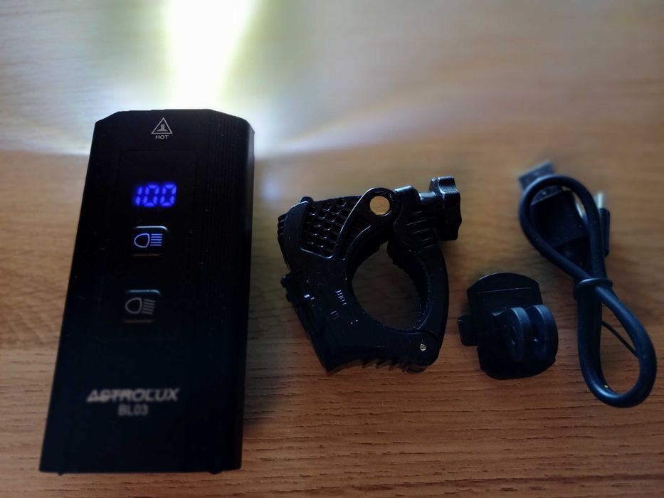 Oświetlenie na rower Astrolux BL03 1200 lm power bank