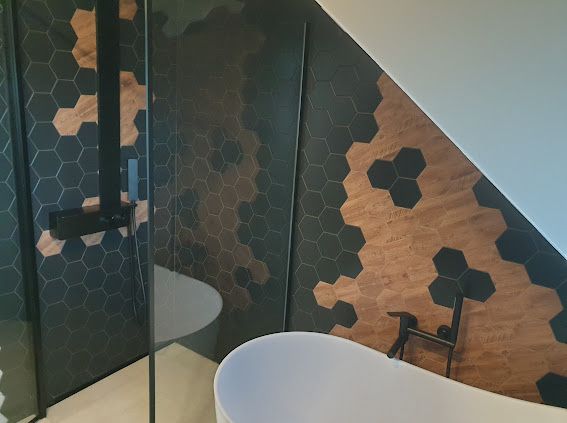 Remonty I Wykończenia Wnętrz/Usługi remontowo-wykończeniowe, płytki,