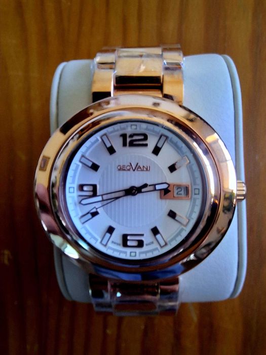 Relógio de pulso giovanni, novo, com garantia.