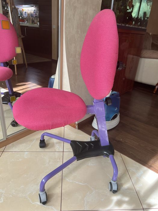 Ортопедичний стілець для школяра