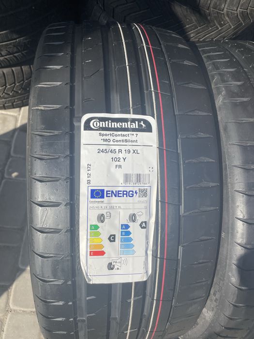 Шины разноширокие 275/40/19 245/45/19 Continental SportContact 7