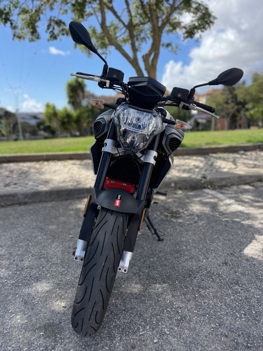 Aprilia Shiver 900