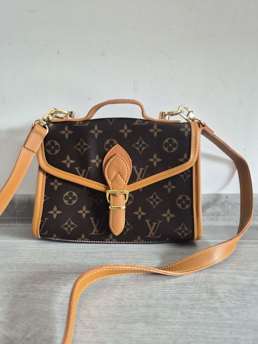 Louis Vuitton klasyczna brązowa torebka kuferek