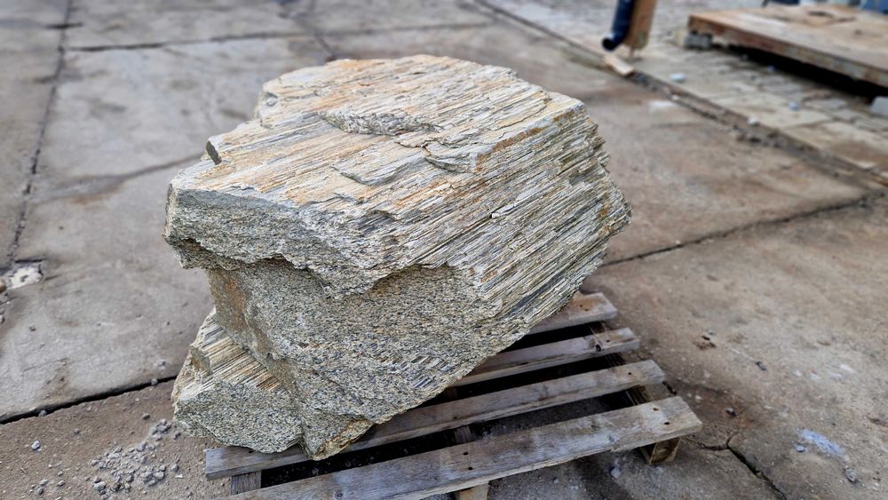 Głaz gnejsowy do ogrodu na skalniak 710 kg duży wybór !