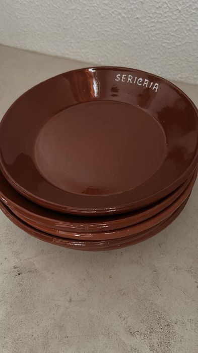 Prato para sericaia