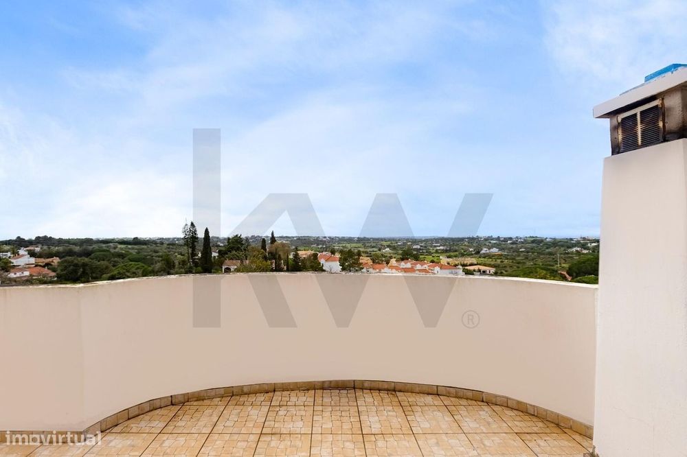 T2 no Último Piso com Terraço de 28.5m2 e Vistas Deslumbrantes em Porc