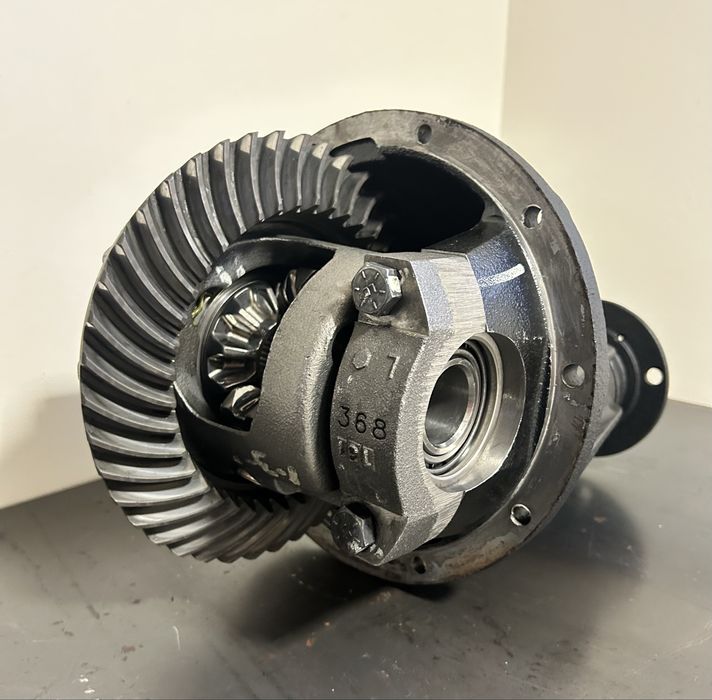 Most / dyferencjal / BMW 5 e34 e39 e60 f10 f11 520d 530d m5 szpera