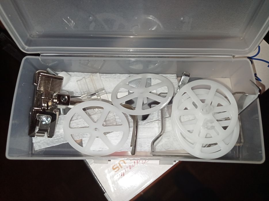 Máquina de recobrimento/ costura