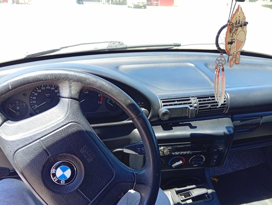 Vendo BMW compact e36 foto 4