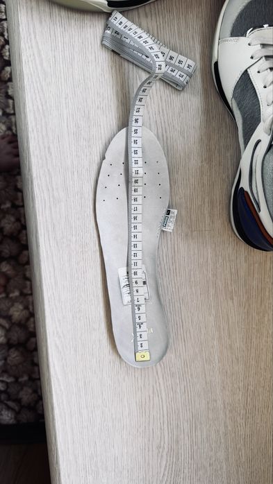 Високі кеди, кросівки, колаборація Puma та Alexander McQween. 37-38 р.