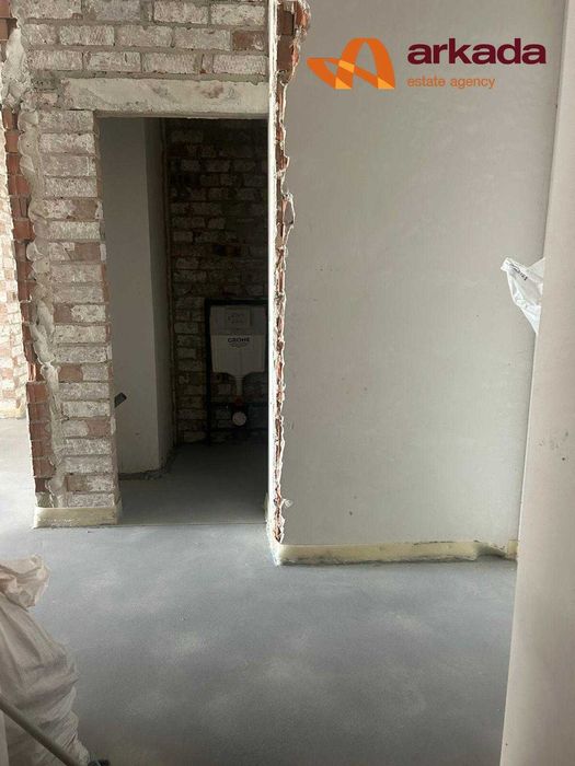 Продаж трьох кімнатної квартири в ЖК Манхетен під чистовий ремонт