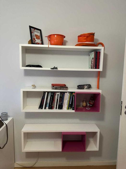 Cubos Suspensos de Parede