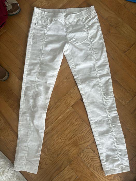 Biale spodnie 40