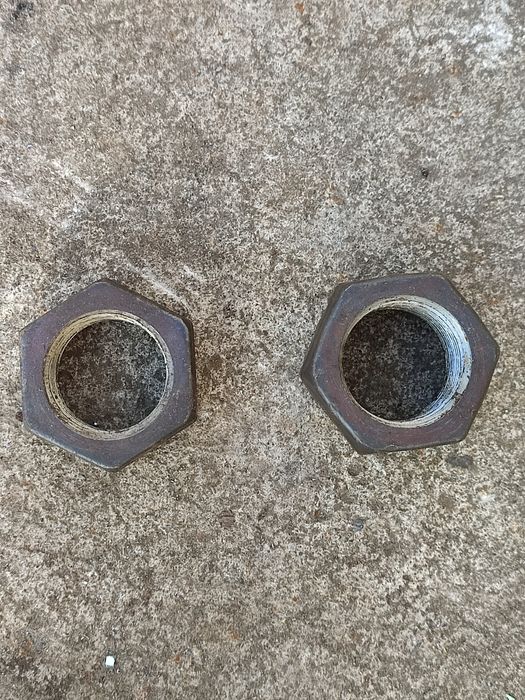 Продам Гайка М 42×3