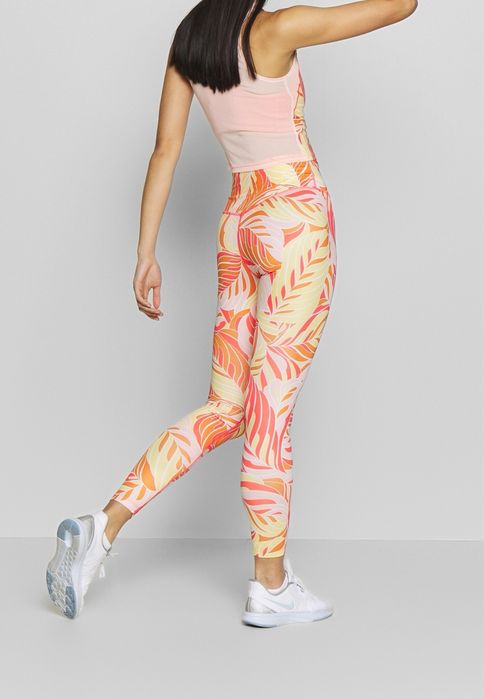 Легінси лосіни Nike M р.