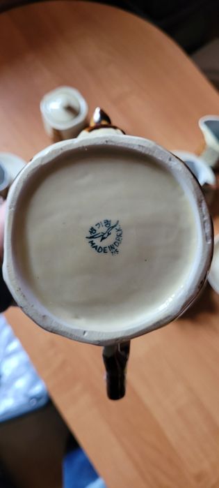 Zestaw  Porcelana serwis  kawowy D.P.R.K